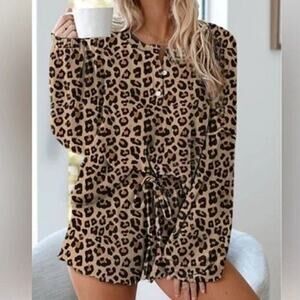NWT Leopard Print Long Sleeve and Shorts 2 Pc Loungewear XL